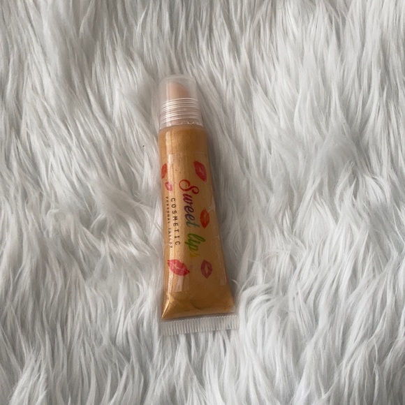 Lipgloss - Picture 1 of 2